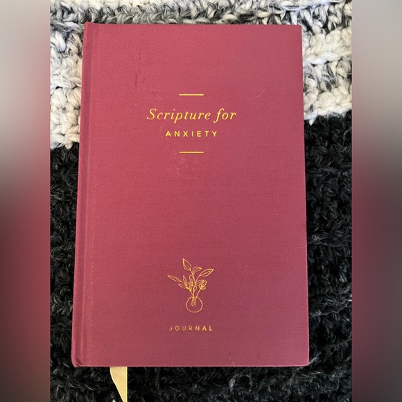 The Daily Grace Co Scripture for Anxiety Journal & Verse Finders Bible Index Tab - Picture 8 of 9